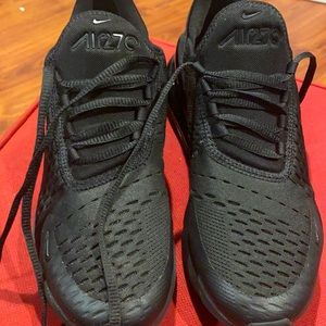 Boys Nike Air Max 270